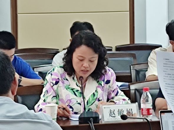 f7815d9d164a4a9b8f2f8203fed274b9.jpg 副董事长赵敏娟出席土木工程评估会.jpg