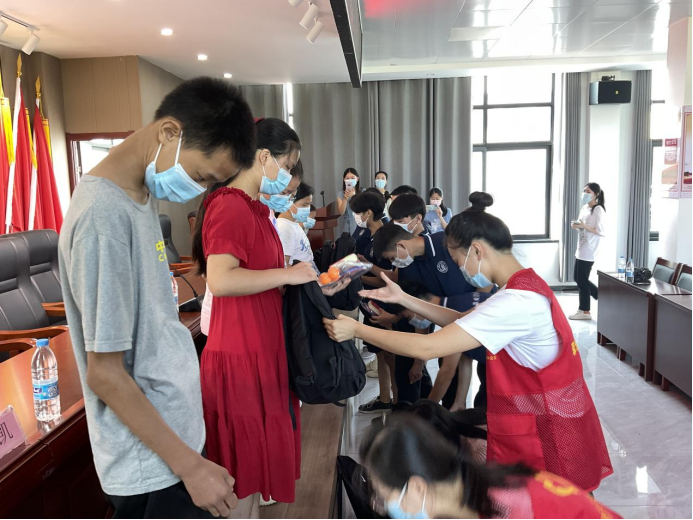 43aa58464bd9451a84a622ee0ee8fee3.png 43aa58464bd9451a84a622ee0ee8fee3.png